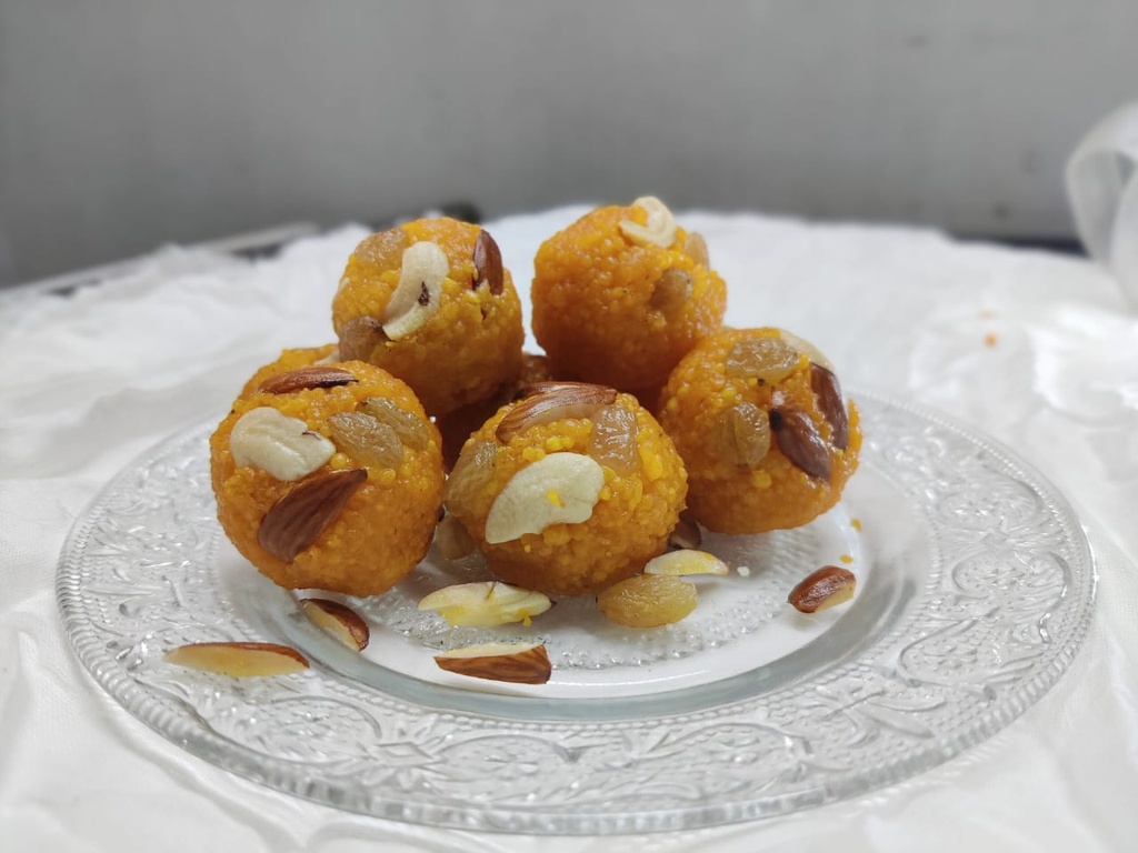 Motichur Laddu